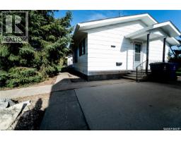 219 Railway Avenue W, Blaine Lake, SK S0J0J0 Photo 28