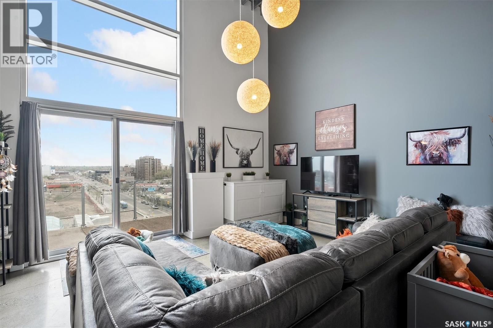 #530 120 23rd STREET E - 6