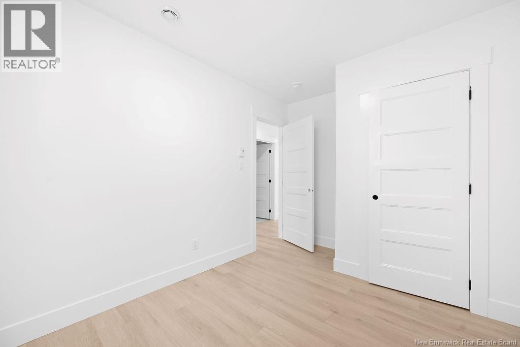 195 Carrington Drive - Image 38