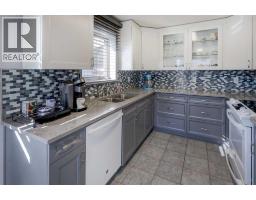 115 Aberfoyle Close NE - photo 6