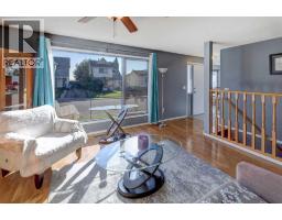 115 Aberfoyle Close NE - photo 4