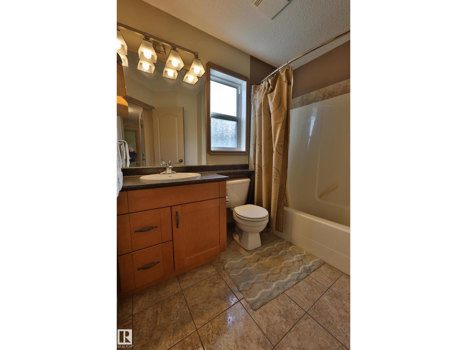10603 95 ST - 26