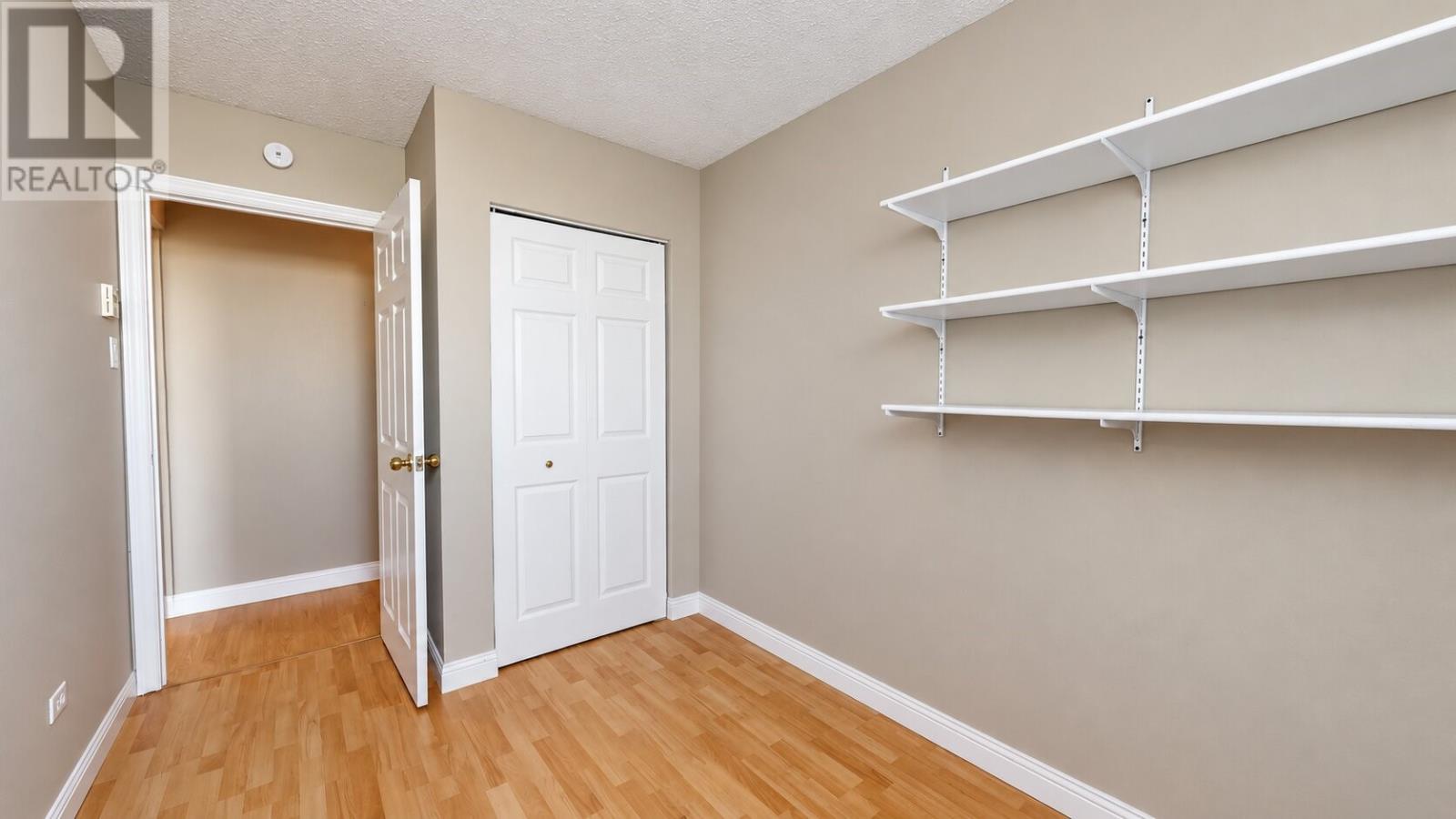 #65 157 Forest Road - 24