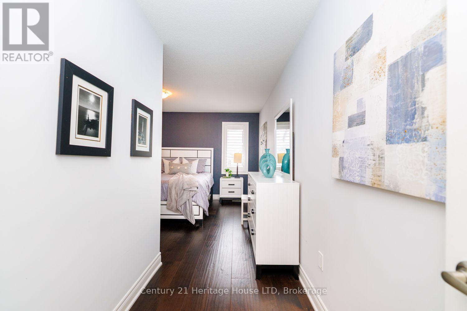 7 KENMAR COURT - 17