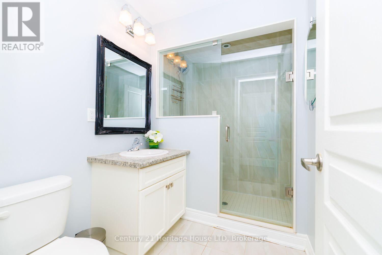 7 KENMAR COURT - Image 20