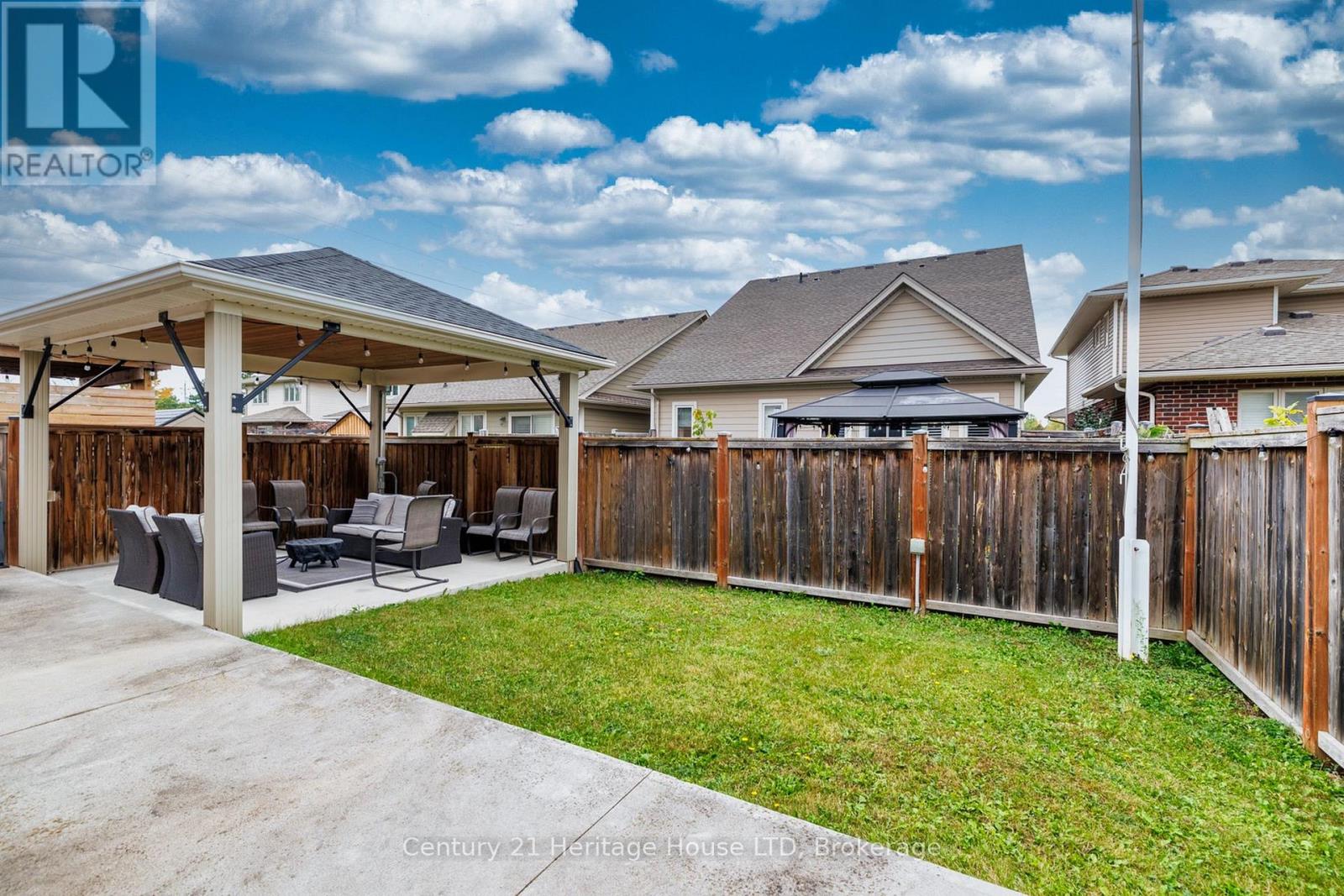 7 KENMAR COURT - Image 37