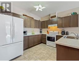 1041 Meadowood Street, Fort Erie, ON L2A5B9 Photo 11