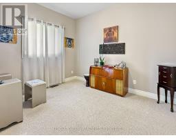 1041 Meadowood Street, Fort Erie, ON L2A5B9 Photo 16