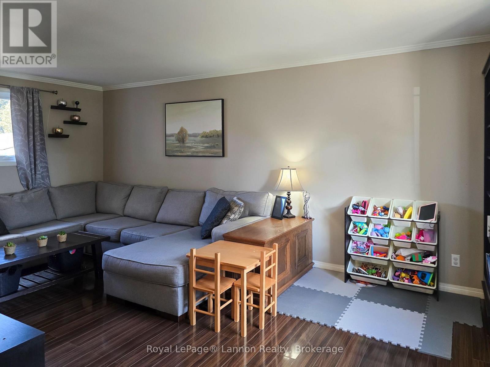 115 NEWBERRY CRESCENT - 17