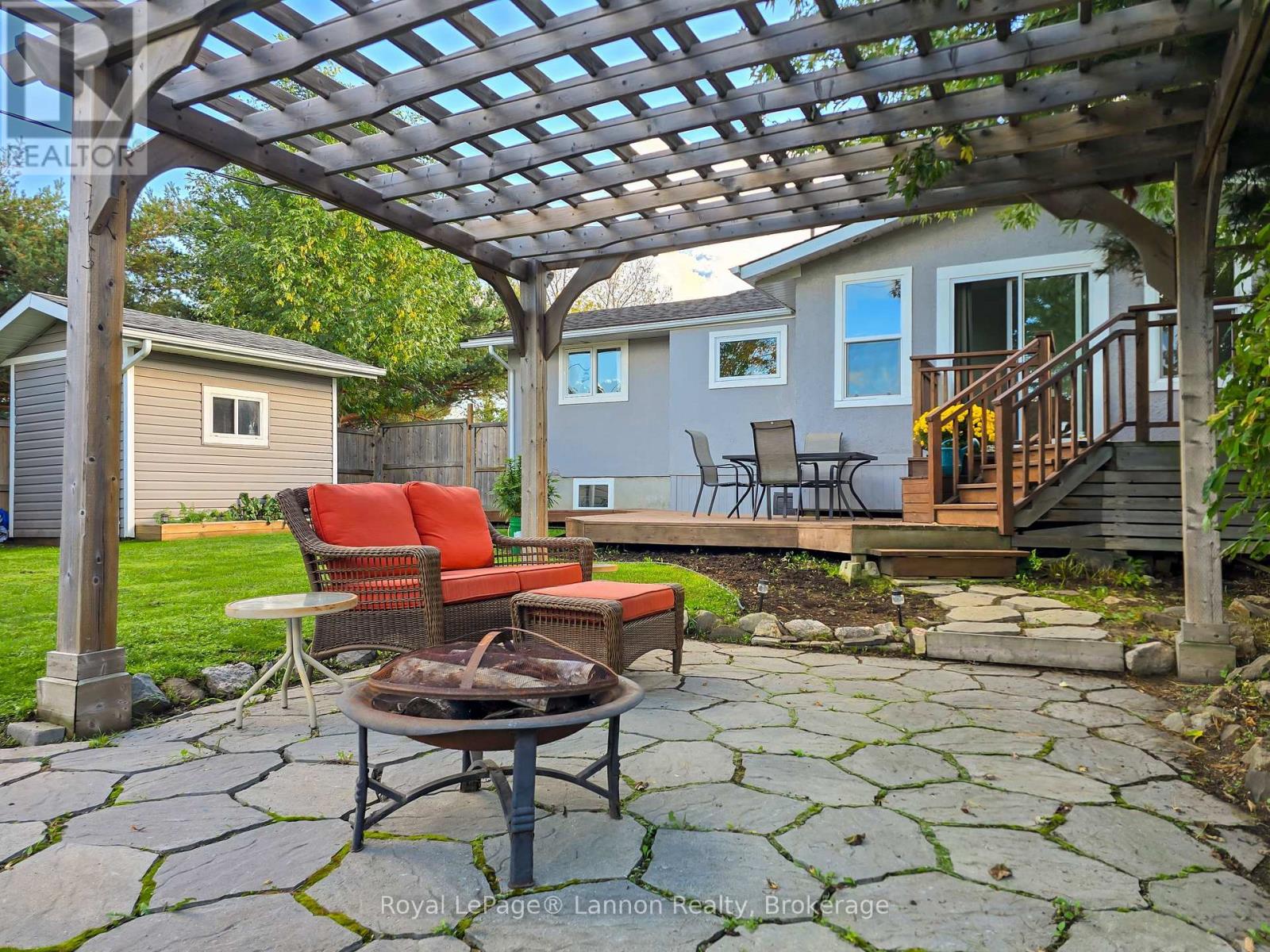 115 NEWBERRY CRESCENT - 6