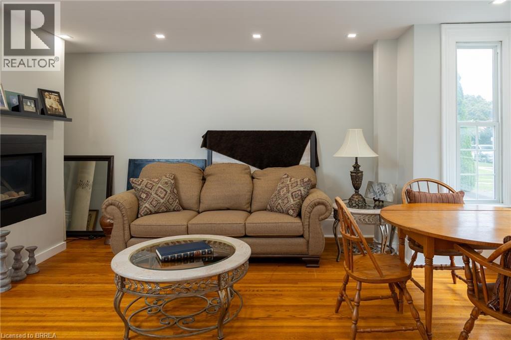 21 Mccall Street — photo 16