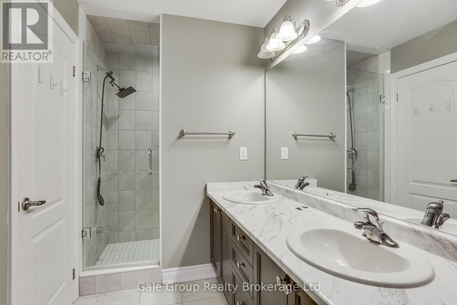 118 HUNTINGFORD TRAIL W - 24