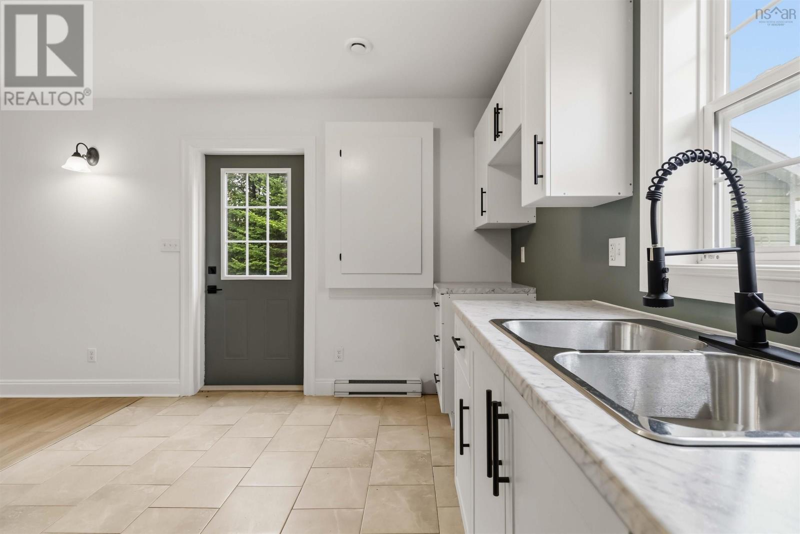 2247 Camperdown Road - Image 27