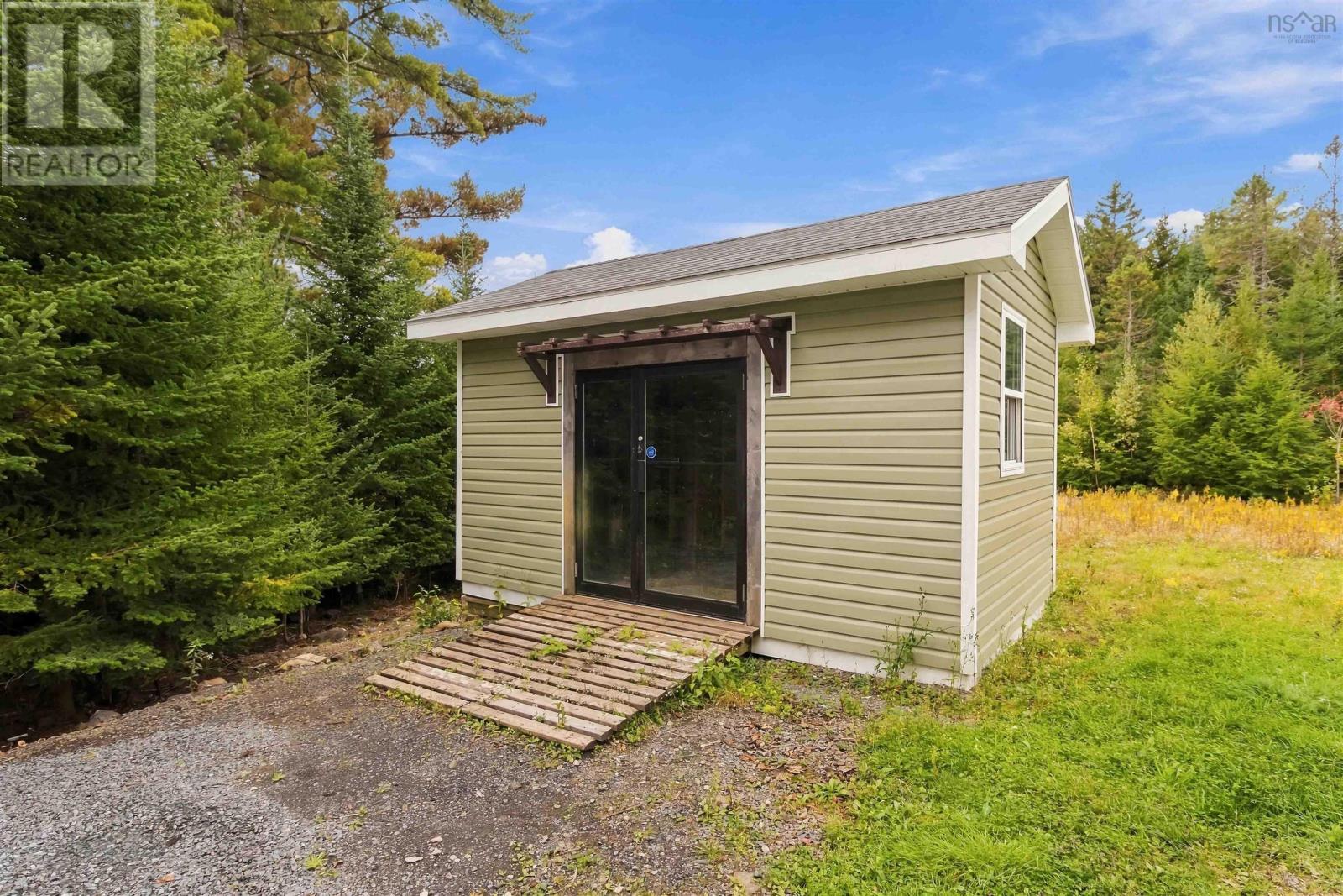 2247 Camperdown Road - 46