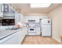 1411 - 1000 The Esplanade Road N, Pickering, ON L1V6V4 Photo 8