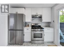 76 Hiltz Avenue, Toronto, ON M4L2N5 Photo 13