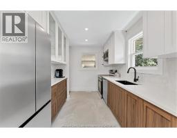 Kitchen - 994 Isabelle, Windsor, ON N8S3B2 Photo 10