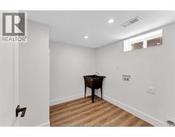 994 Isabelle, Windsor, ON N8S3B2 Photo 23