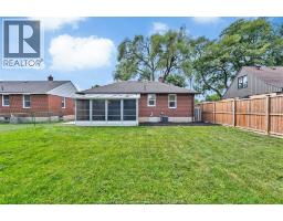 994 Isabelle, Windsor, ON N8S3B2 Photo 26