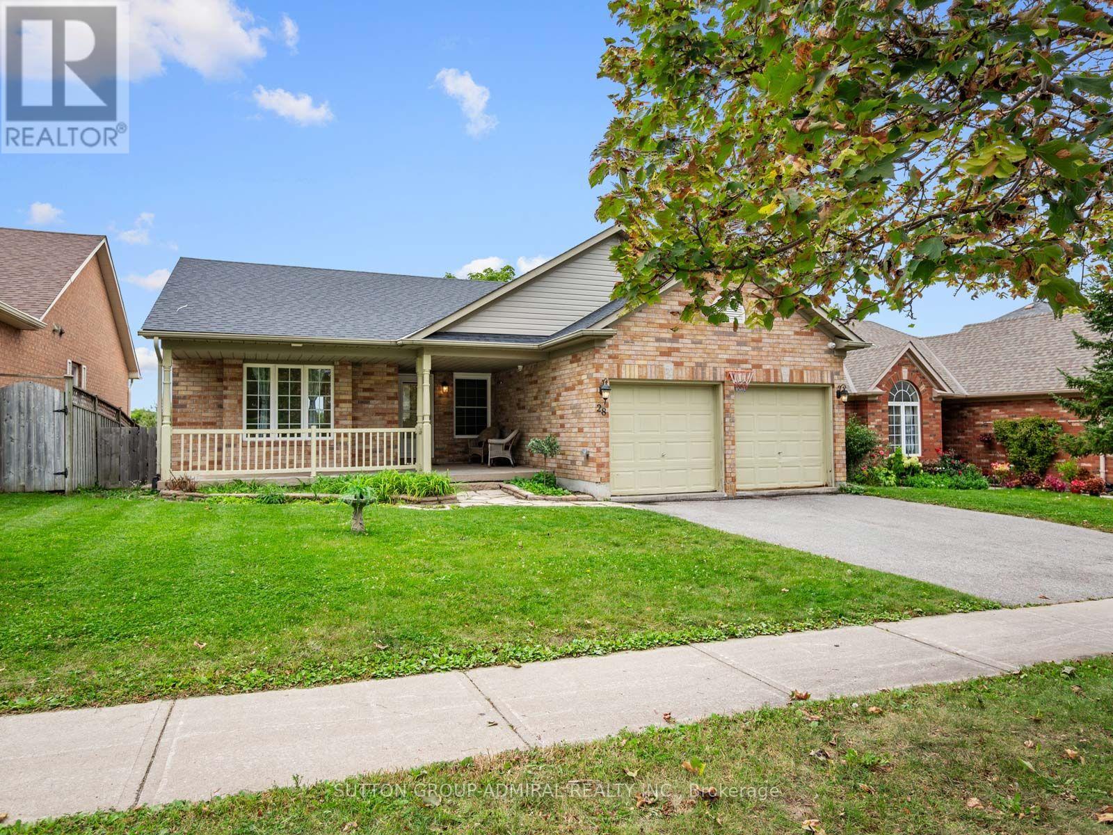 28 Harwood Drive, Barrie photo 2