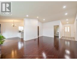 Eating area - 28 Harwood Drive, Barrie, ON L4N7B9 Photo 8