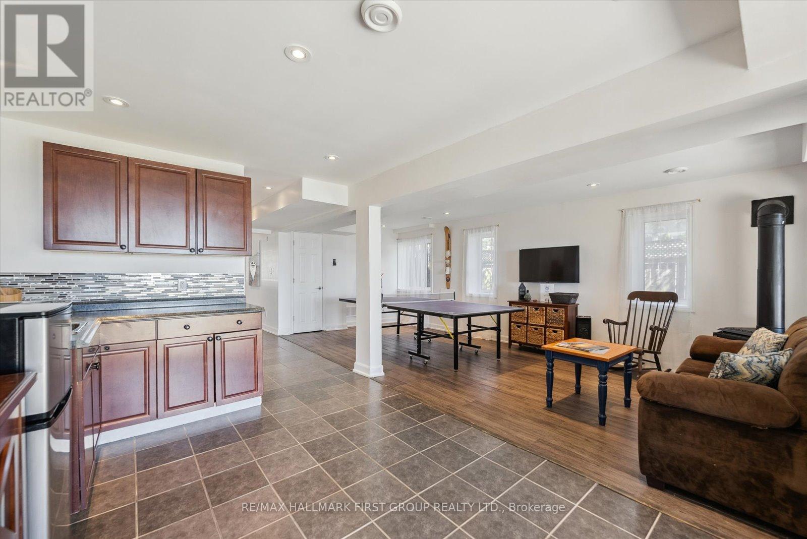 2807 LAKESIDE DRIVE - 22