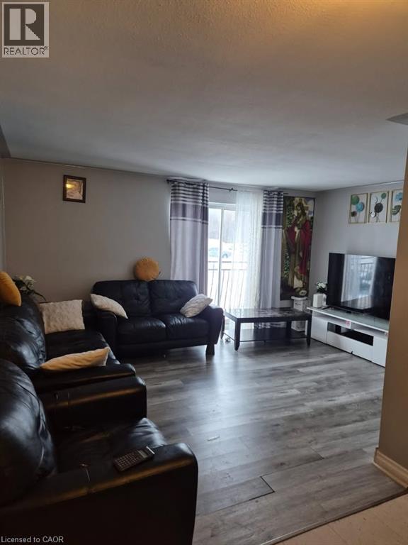 76 BRYBECK Crescent Unit# 303 — photo 2