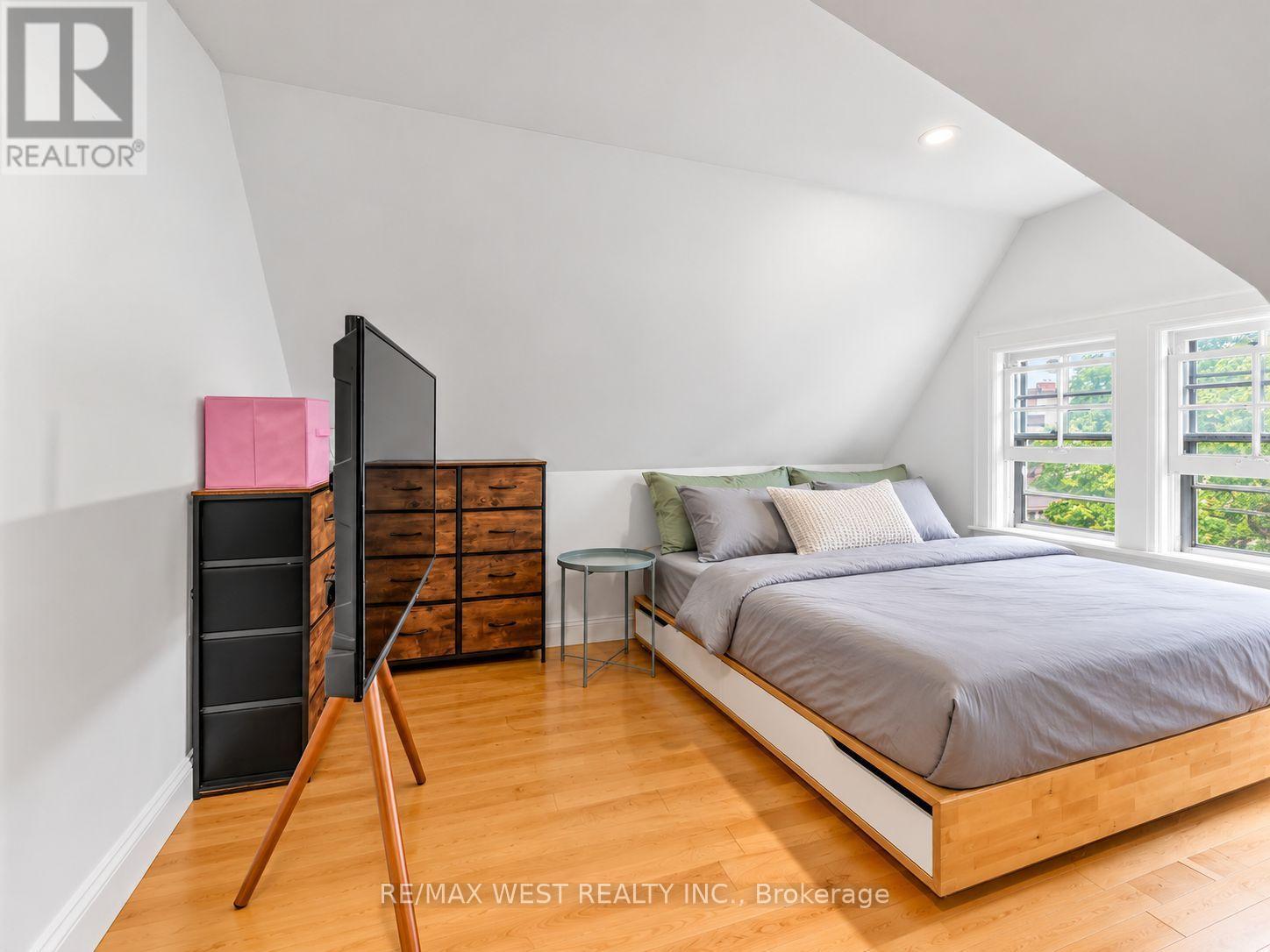 284 LISGAR STREET - Image 22