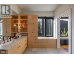 5573 Buddy Daye Street, Halifax, NS B3K0E5 Photo 23