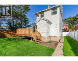 421 Aberdeen Street Se, Medicine Hat, AB T1A0R4 Photo 40