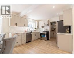 Loft - 421 Aberdeen Street Se, Medicine Hat, AB T1A0R4 Photo 14