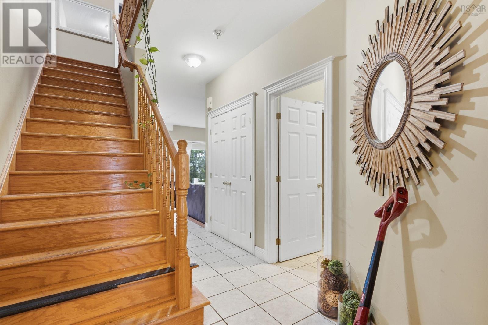 18 Stone Gate Drive - Image 6