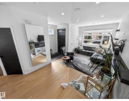 10449 143 St Nw, Edmonton, AB T5N2S5 Photo 10