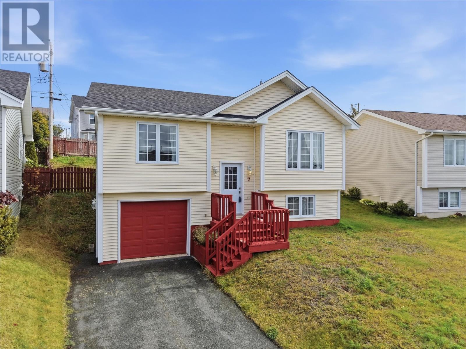 7 Irish Loop Street