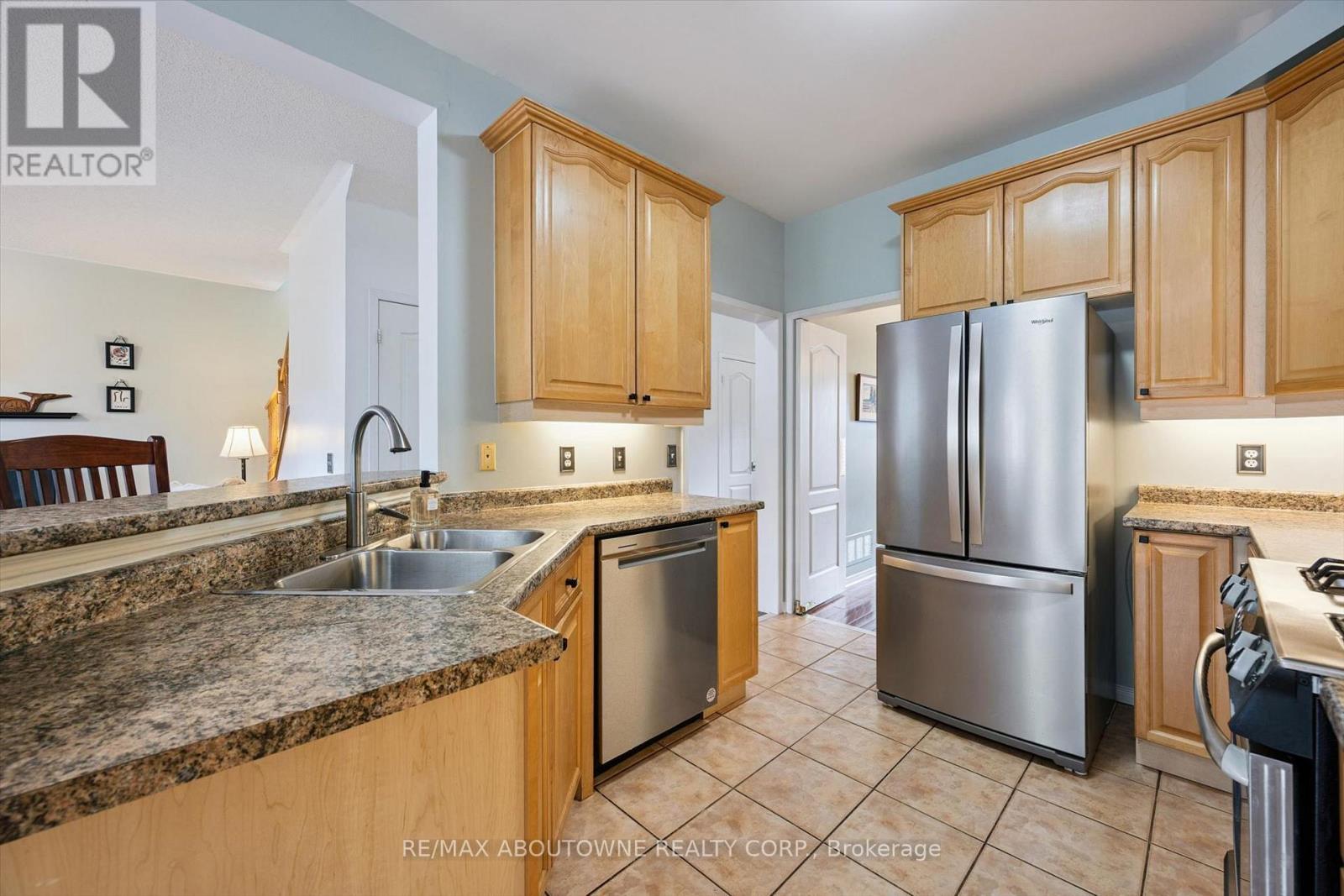 2397 ENNERDALE ROAD - 12