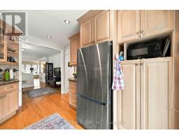 305 Renforth Road, Toronto, ON M9C2L4 Photo 14