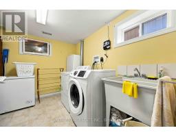 305 Renforth Road, Toronto, ON M9C2L4 Photo 23
