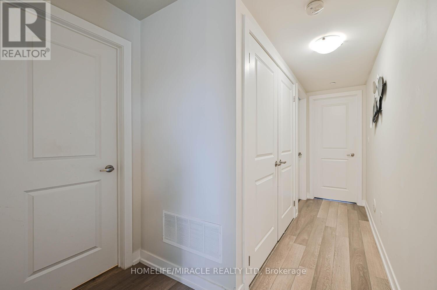 #114 256 ROYAL YORK ROAD - 20