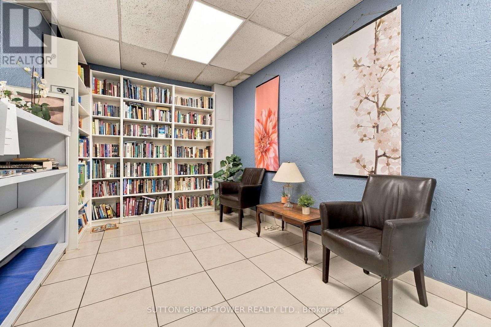 319- 35 Ormskirk Avenue, Toronto, ON photo 25