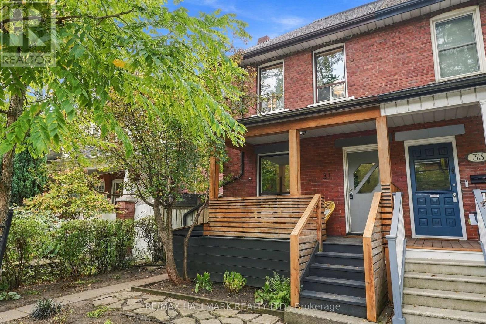 31 WRIGHT AVENUE - 1