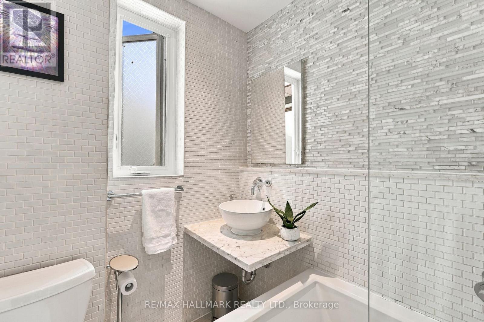 31 WRIGHT AVENUE - Image 26