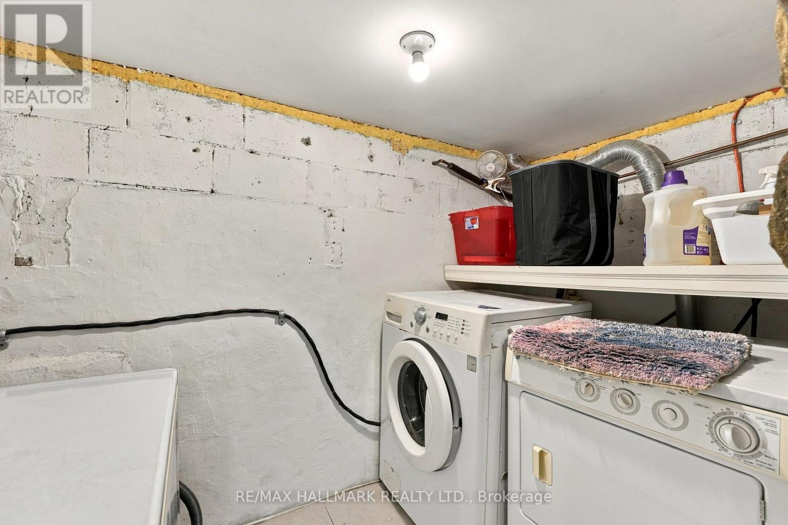 31 WRIGHT AVENUE - 37