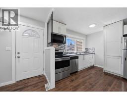 Bedroom - 59, 6100 4 Avenue Ne, Calgary, AB T2A5Z8 Photo 6