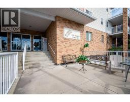 439, 165 Manora Place NE - photo 3