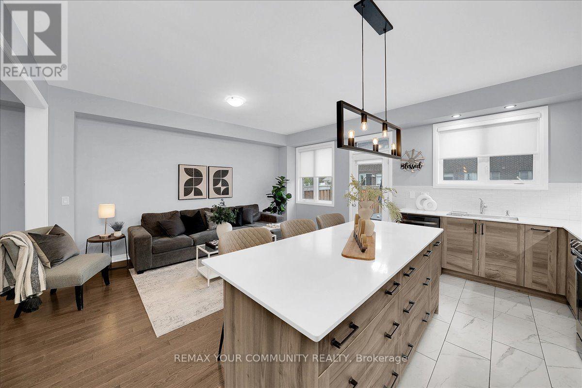 211 Landolfi Way, Bradford West Gwillimbury photo 16