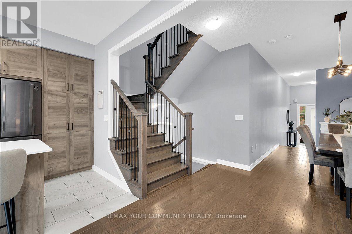211 Landolfi Way, Bradford West Gwillimbury photo 23