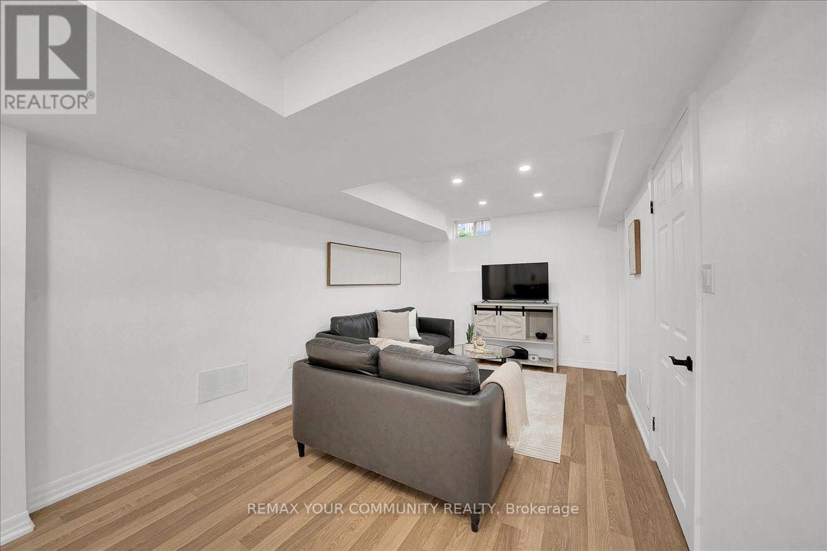 211 LANDOLFI WAY - Image 44