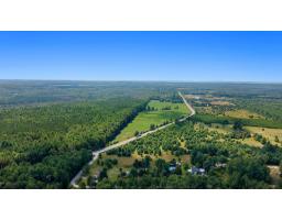Ch. Mcneill Lake, Clarendon, QC J0X2Y0 Photo 10