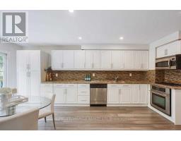 2889 Gulfstream Way, Mississauga, ON L5N6K3 Photo 12
