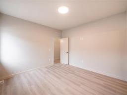 15 Hester Park Cove, Grande Pointe, MB R5A0E4 Photo 25